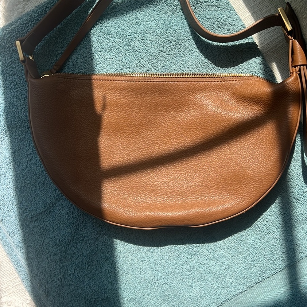 Quince Tan Leather Handbag - Picture 10 of 16